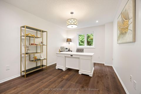 Photo 21 at 78 Charing Crescent, Aurora Highlands, Aurora