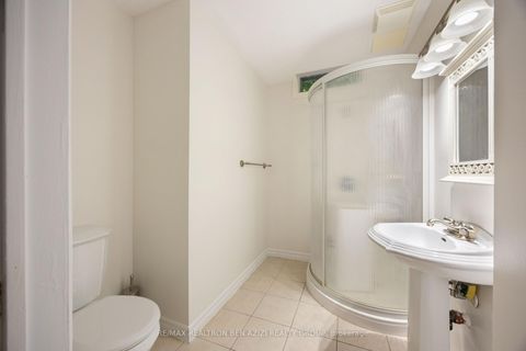 Photo 32 at 78 Charing Crescent, Aurora Highlands, Aurora