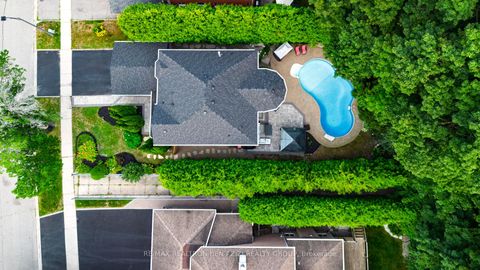 Photo 37 at 78 Charing Crescent, Aurora Highlands, Aurora