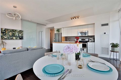 Photo 18 at 813 - 103 The Queensway, Swansea, Toronto Photo 18 at 813 - 103 The Queensway, Swansea, Toronto