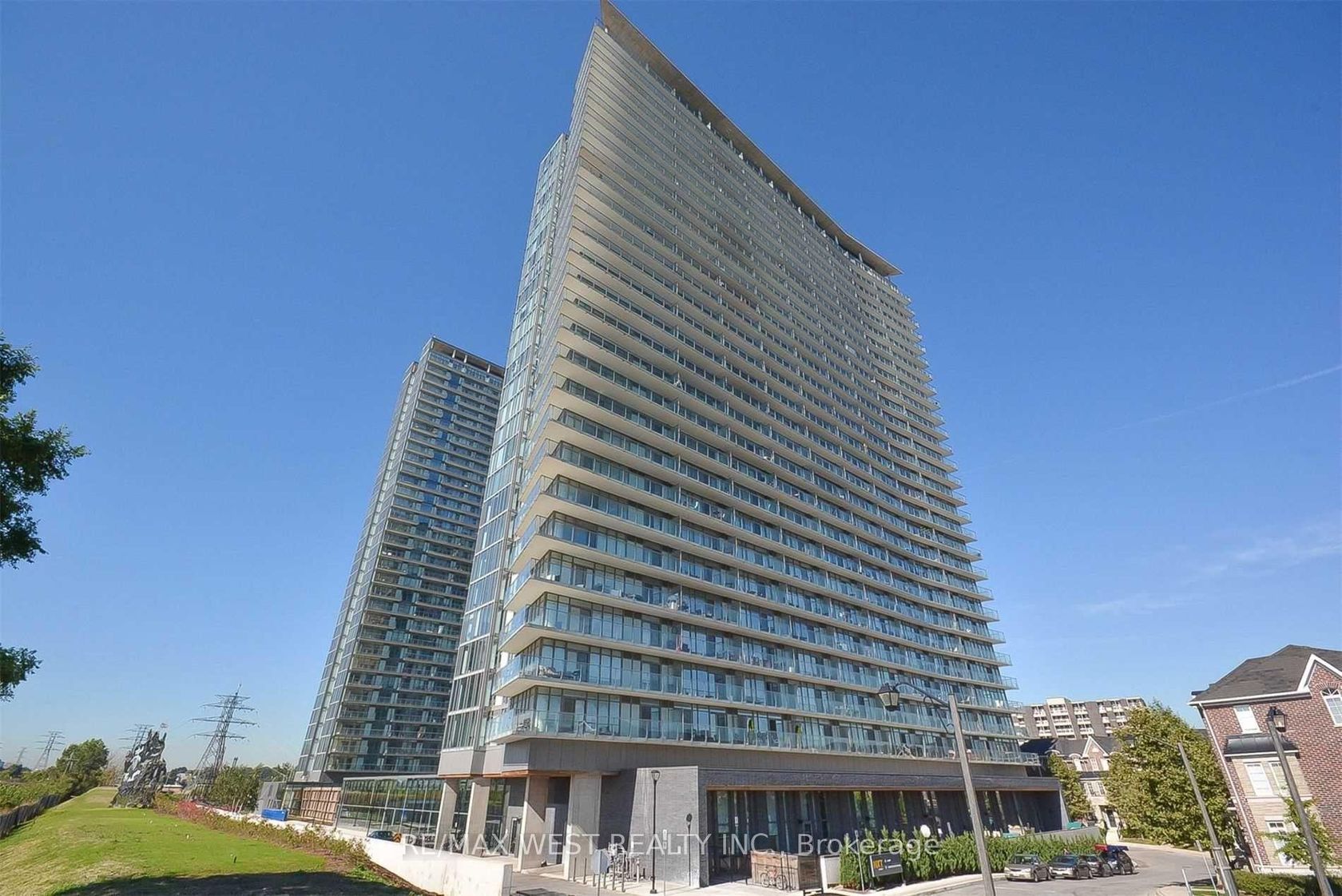 813 - 103 The Queensway, Swansea, Toronto 813 - 103 The Queensway, Swansea, Toronto