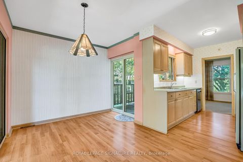 Photo 13 at 24 Hockley Place, Donalda, Toronto