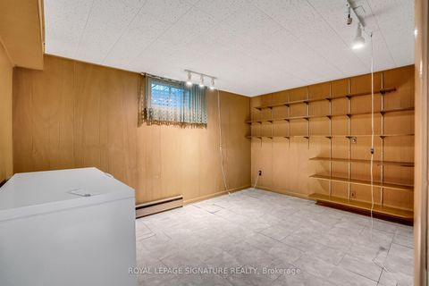 Photo 25 at 24 Hockley Place, Donalda, Toronto