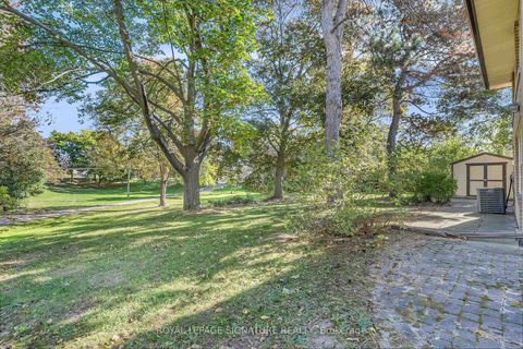 Photo 29 at 24 Hockley Place, Donalda, Toronto