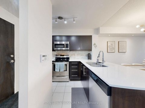 Photo 8 at 708 - 75 King Williams Crescent, Langstaff, Richmond Hill