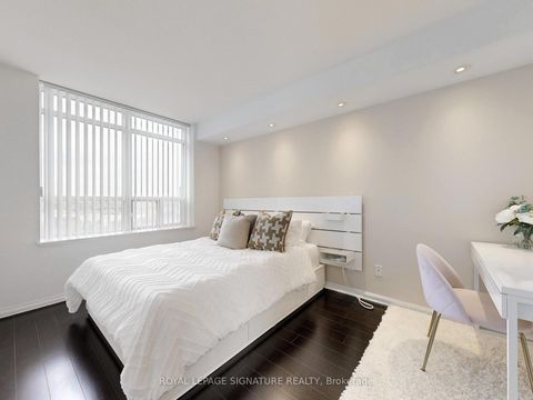 Photo 16 at 708 - 75 King Williams Crescent, Langstaff, Richmond Hill