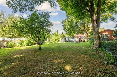 Photo 21 at 4423 Lawrence Avenue, West Hill, Toronto