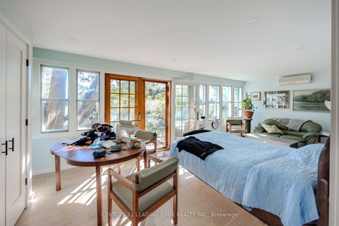 Photo 23 at 9 Balmy Avenue, The Beaches, Toronto