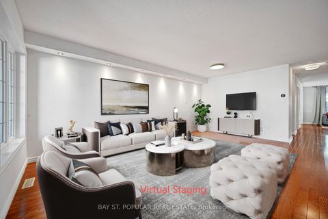 Photo 4 at 21 Westcliffe Crescent, Jefferson, Richmond Hill