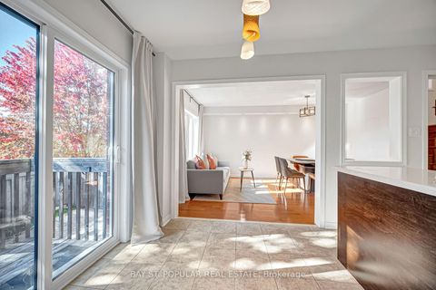 Photo 12 at 21 Westcliffe Crescent, Jefferson, Richmond Hill