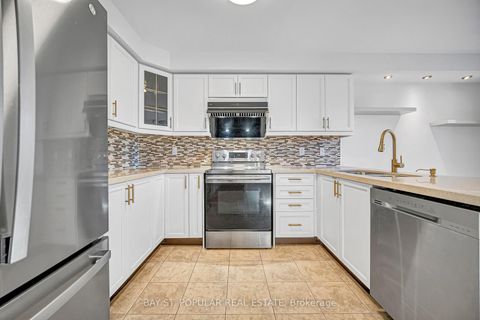 Photo 17 at 21 Westcliffe Crescent, Jefferson, Richmond Hill