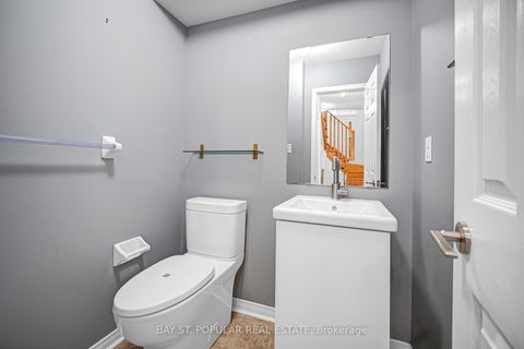 Photo 18 at 21 Westcliffe Crescent, Jefferson, Richmond Hill