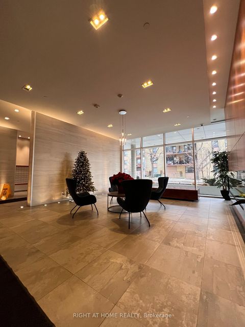 Photo 2 at 319 - 2800 Keele Street, CFB, Toronto