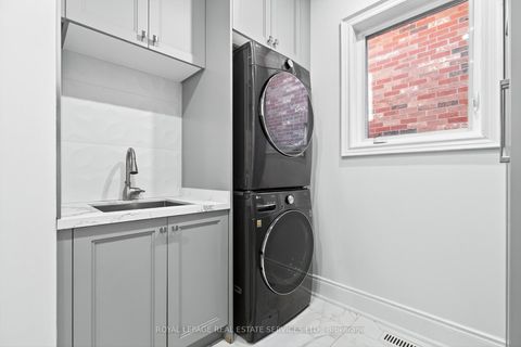 Photo 18 at 2240 PINE GLEN Road, WM Westmount, Oakville