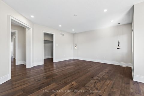 Photo 23 at 2240 PINE GLEN Road, WM Westmount, Oakville