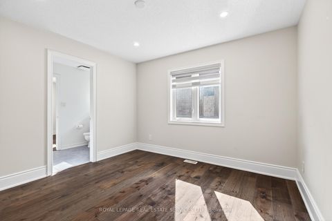 Photo 31 at 2240 PINE GLEN Road, WM Westmount, Oakville