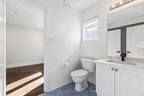 Photo 33 at 2240 PINE GLEN Road, WM Westmount, Oakville