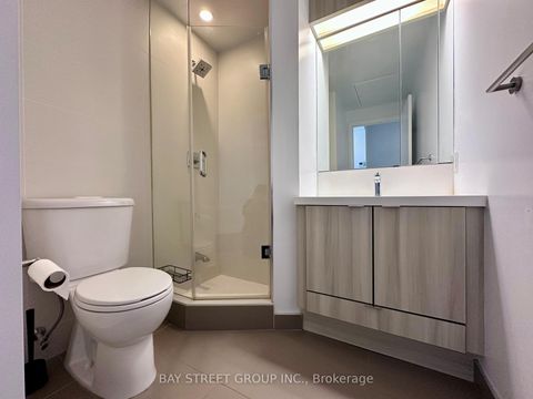 Photo 12 at 2006 - 101 erskine Avenue, Mount Pleasant West, Toronto