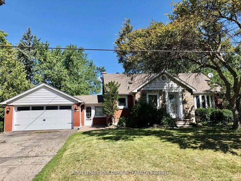 Photo 1 at 134 James Street, King City, King