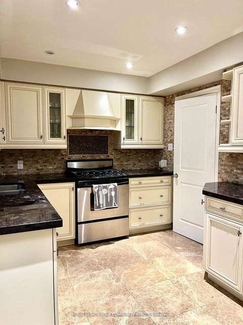 Photo 2 at 134 James Street, King City, King