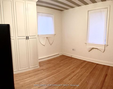 Photo 7 at 134 James Street, King City, King