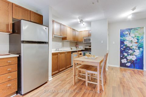 Photo 6 at 110 - 32 Church Street, Schomberg, King