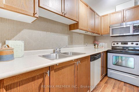 Photo 8 at 110 - 32 Church Street, Schomberg, King Photo 8 at 110 - 32 Church Street, Schomberg, King