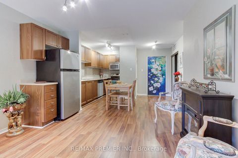 Photo 13 at 110 - 32 Church Street, Schomberg, King