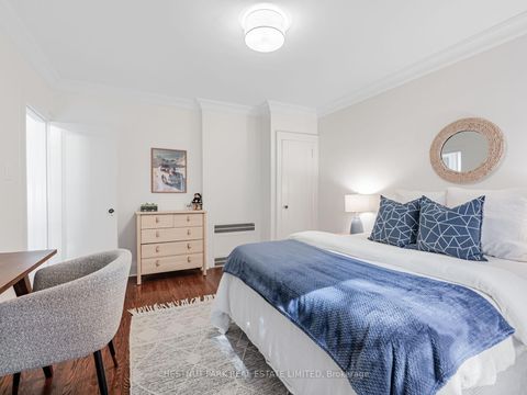 Photo 32 at 21 Cortleigh Boulevard, Lawrence Park South, Toronto