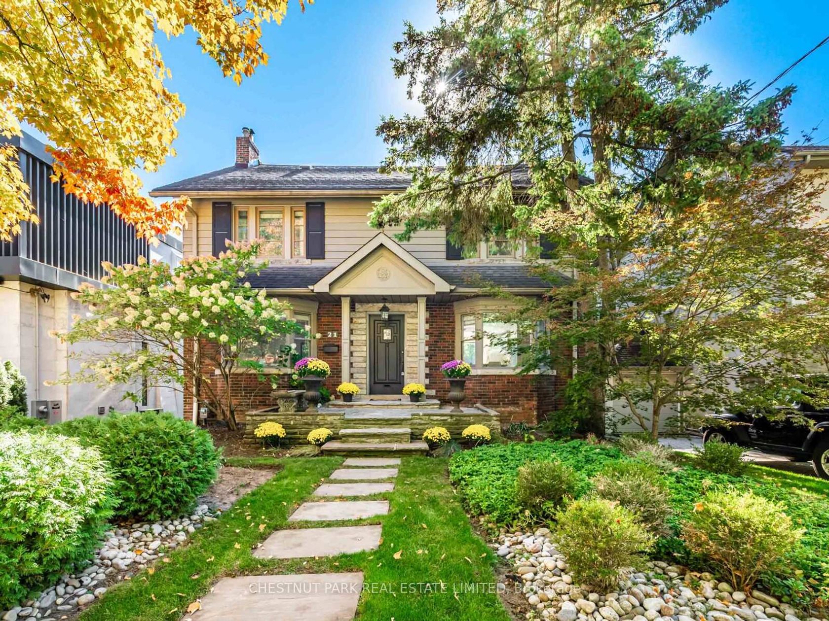 21 Cortleigh Boulevard, Lawrence Park South, Toronto 