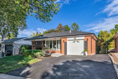 Photo 1 at 47 Dormington Drive, Woburn, Toronto