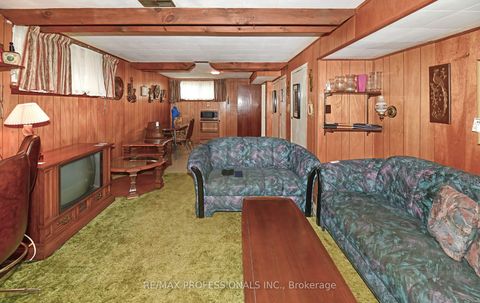 Photo 19 at 2 Lesterwood Crescent, Bendale, Toronto