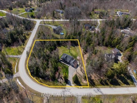 Photo 38 at 4 Bronze Bird Crescent, New Lowell, Clearview