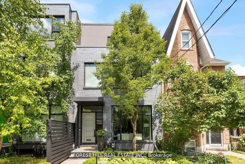 Photo 1 at 49 Brookfield Street, Bellwoods, Toronto