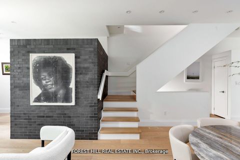 Photo 18 at 49 Brookfield Street, Bellwoods, Toronto