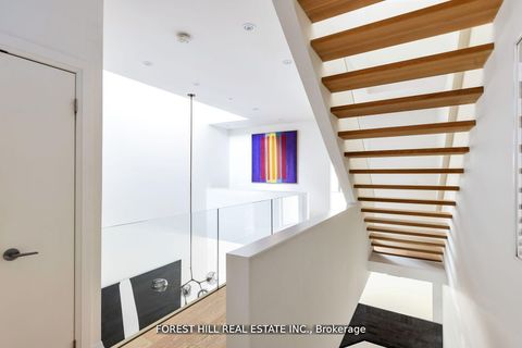 Photo 19 at 49 Brookfield Street, Bellwoods, Toronto