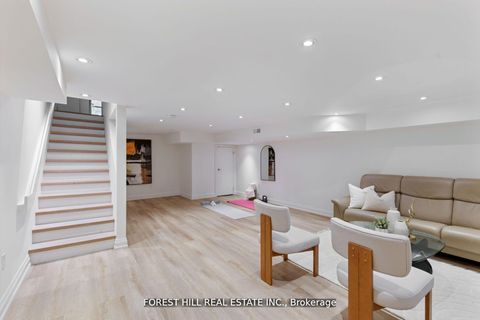 Photo 36 at 49 Brookfield Street, Bellwoods, Toronto