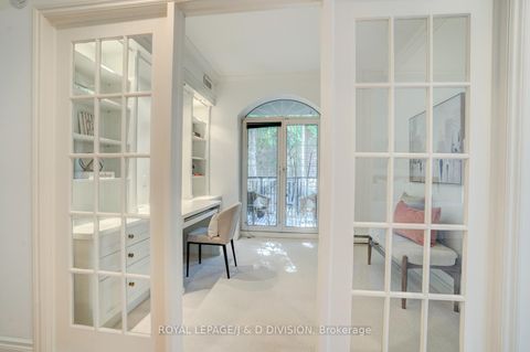 Photo 18 at 202B - 2 Doncliffe Place, York Mills, Toronto