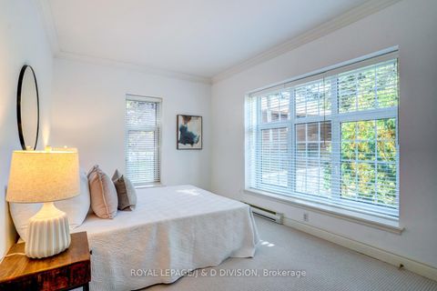 Photo 32 at 202B - 2 Doncliffe Place, York Mills, Toronto