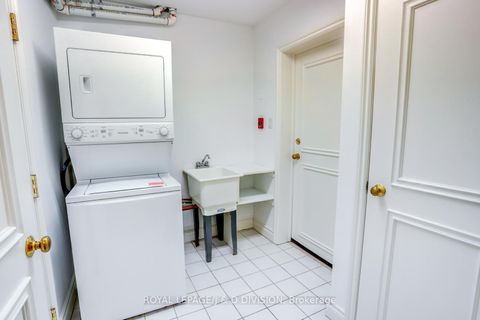 Photo 36 at 202B - 2 Doncliffe Place, York Mills, Toronto