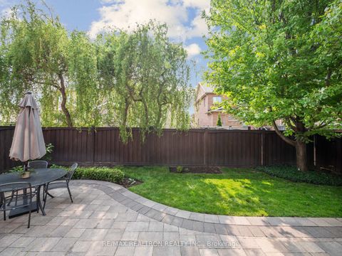 Photo 38 at 10 Glade Drive, Oak Ridges, Richmond Hill