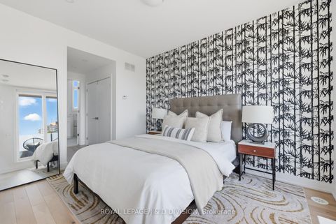 Photo 20 at 56 Perth Avenue, Dufferin Grove, Toronto