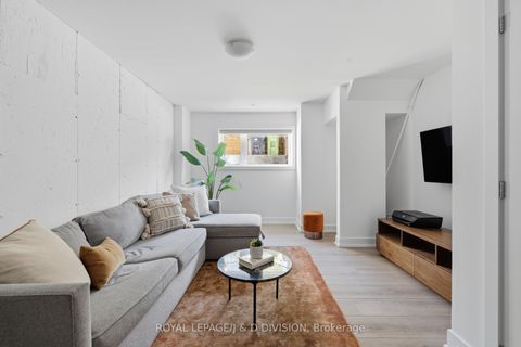 Photo 29 at 56 Perth Avenue, Dufferin Grove, Toronto