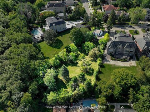 Photo 17 at 29 Boyle Drive, South Richvale, Richmond Hill