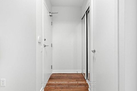 Photo 1 at 2207 - 29 Singer Court, Bayview Village, Toronto