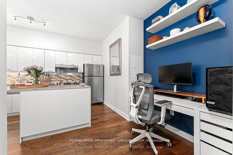 Photo 3 at 2207 - 29 Singer Court, Bayview Village, Toronto