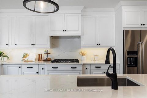 Photo 10 at 448 Dover Crescent, London, Newmarket