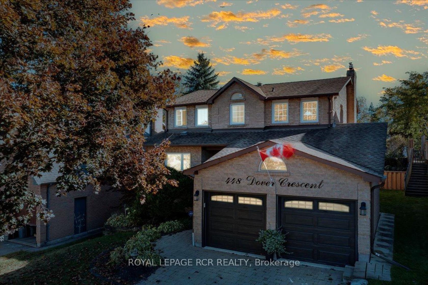 448 Dover Crescent, London, Newmarket photo number 2