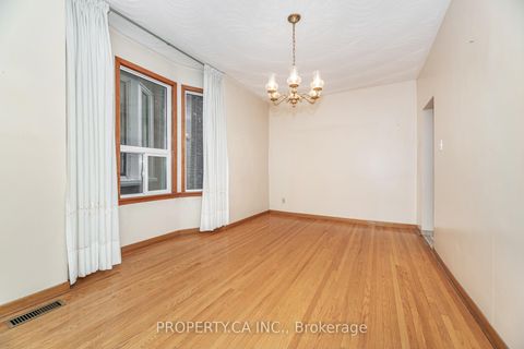 Photo 6 at 957 Dufferin Street, Dufferin Grove, Toronto