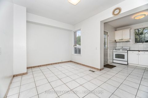 Photo 8 at 957 Dufferin Street, Dufferin Grove, Toronto